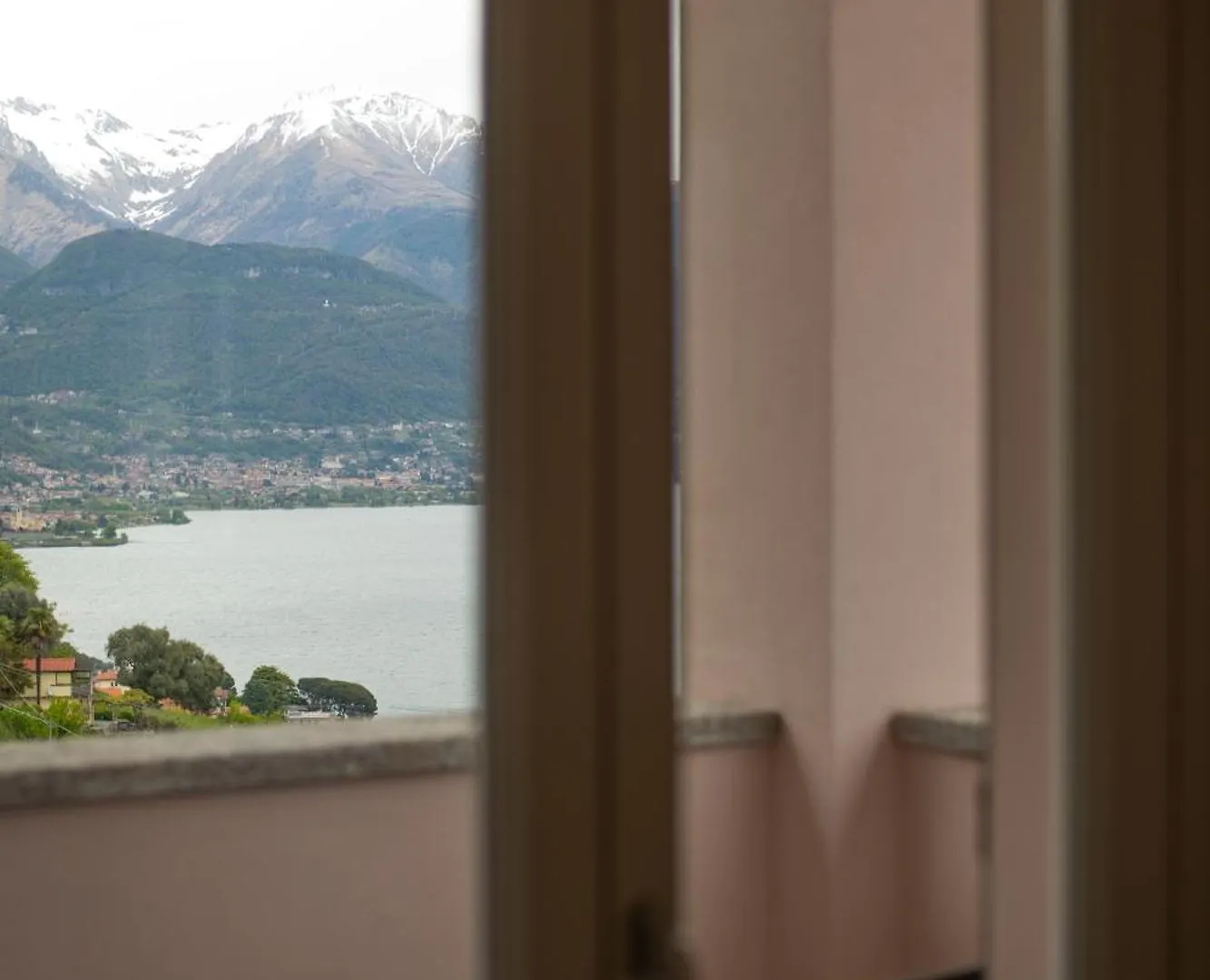 Villa Dei Venti North By Curtiaffitti Pianello Del Lario